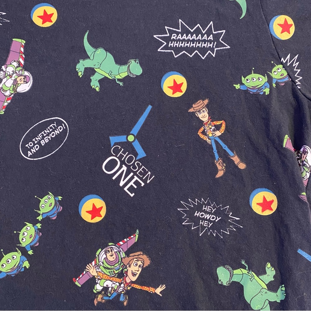 pixar toy story all over print EUC tshirt woody, buzz, rex, & aliens disney - Picture 5 of 6